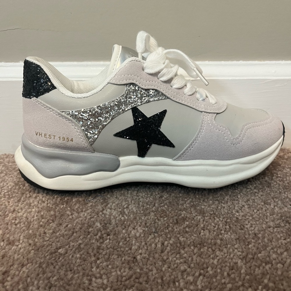Vintage Havana Run Sneakers size 7
